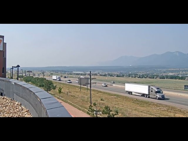 Live webcam view of I-25 Monument Highway View