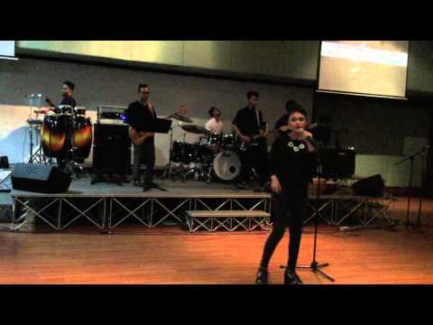 Maizura Redzuan - Simply The Best by Tina Turner (Vocal)