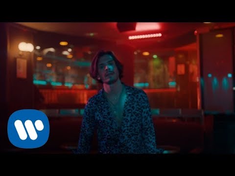 Fredi Leis - La Faraona (Videoclip Oficial)