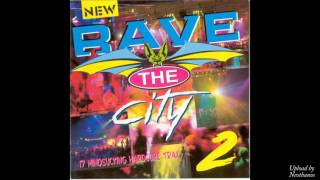 08 DJ Buzz Fuzz - Vienna Bass (Moët & Chandon Remix By DJ Buzz Fuzz)