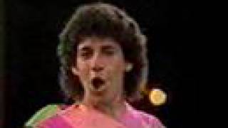 Menudo Y Yo no Bailo  (sonido digital)