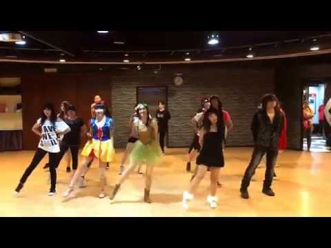 EXID-Ah yeah  dance cover by Mina(class A+ Halloween version )