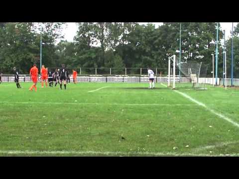 Kartofliska.pl: Mazur II Radzymin - Hutnik Warszawa 0:11 25.08.12 pierwsze 4 bramki