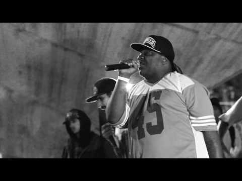 Alex Street | "Kombatente" (Mini-doc)