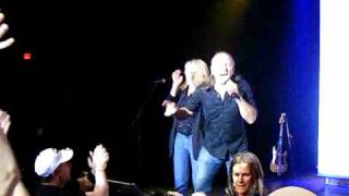 Mark sings A Capella; "Some Kind Of Wonderful"