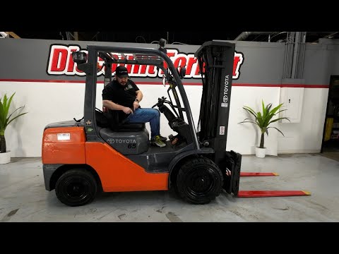 TOYOTA 8-Series 8FDU32 6,500 lb Diesel #0971 - Forklift for Sale