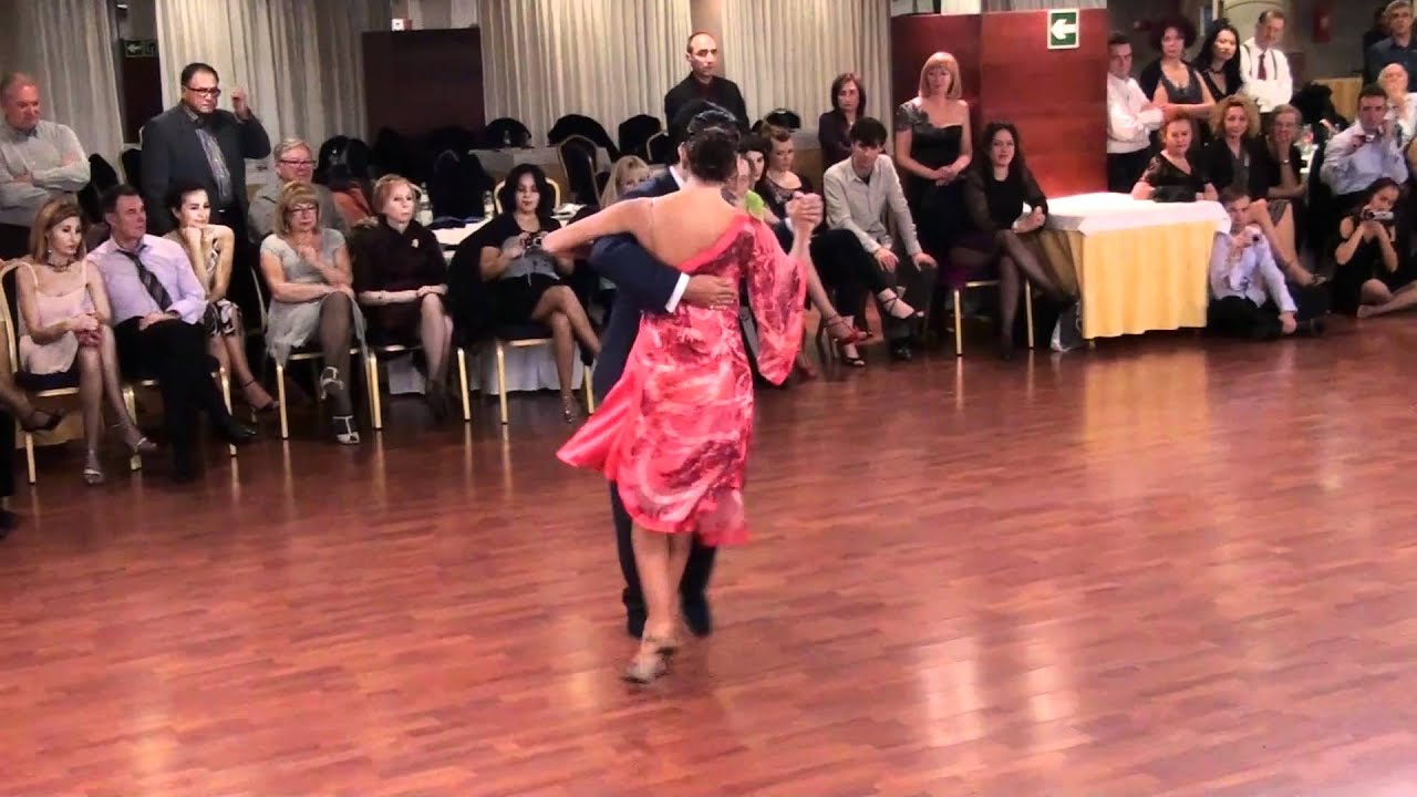 Sebastian Achaval y Roxana Suarez  "Pabellon de las rosas"