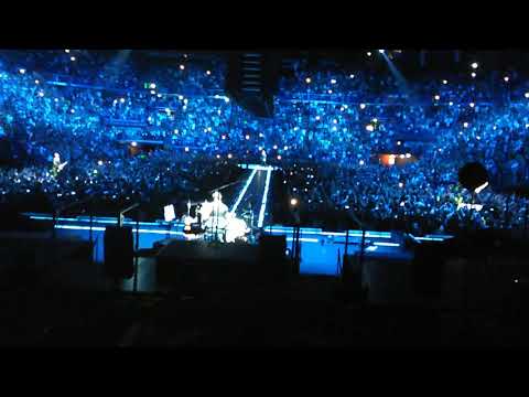 U2 - Summer Of Love / Pride / Get Out Your Own Way / New Year's Day - Live Forum Assago 12/10/2018