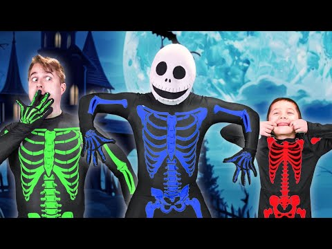 I'm a Skeleton Song! | Spooky Halloween Songs by Papa Joel's English