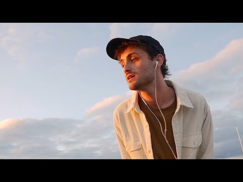 Chris James  - The Reminder (Official Music Video)