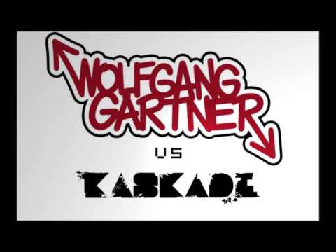 Kaskade vs.  Wolfgang Gartner (Lick it & Space Junk Mashup)