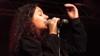 Alessia Cara - &quot;Outlaws&quot; (Live in Boston)