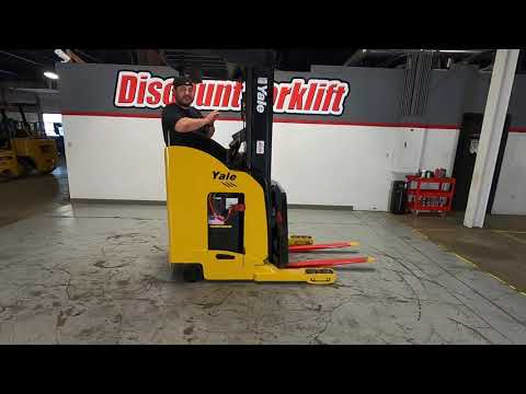YALE NR040DANS24 4,000lb Electric #465F - Reach Truck for Sale