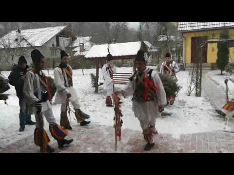 Obiceiuri de iarna la Sibisel(Hunedoara)