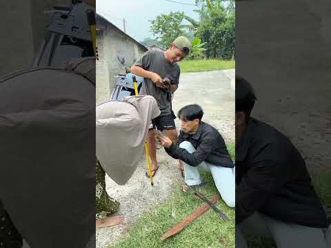 It turns out she was no ordinary grandmother #comedy #reels #hiburan #fyp