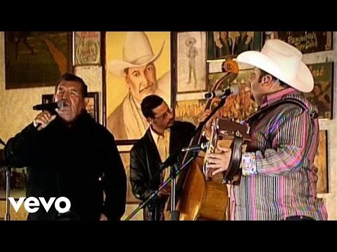 Pesado - Alma, Vida Y Corazón (Falsa Ilusión) (Live at Nuevo León México) ft. Martín Zapata