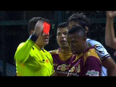 Freak Explosion and Red Card after Amazing Play - Andrés Ibargüen (Tolima)
