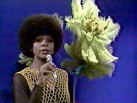 CARMEN SILVA  EMIGRANTE