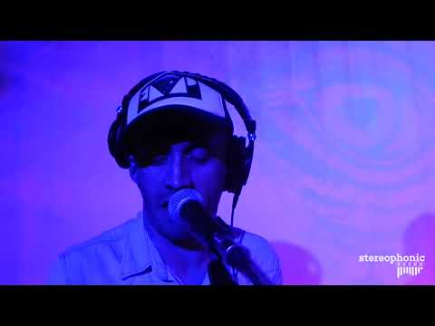 download lagu mp3 mp4 Futuro Primitivo, download lagu Futuro Primitivo gratis, unduh video klip Futuro Primitivo