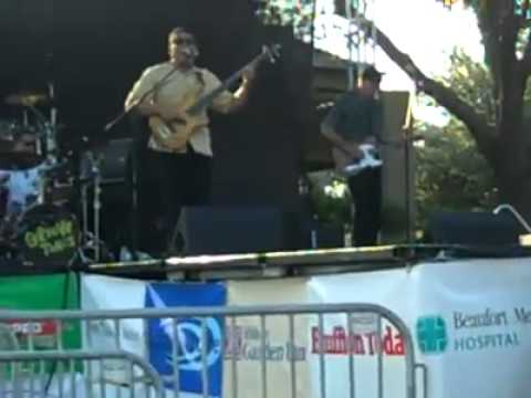 The GroovetonesSC "Hot Lil' Mama"