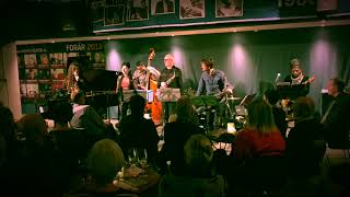 Claudia Campagnol scat “Ruby Midnight” w/ Café Central