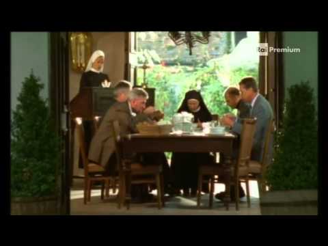 Un Ciclone in Convento -- 2x08 - Uno sciamano in convento