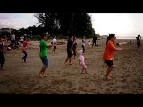 Family Day~Jamilah Dance at Beach Republic