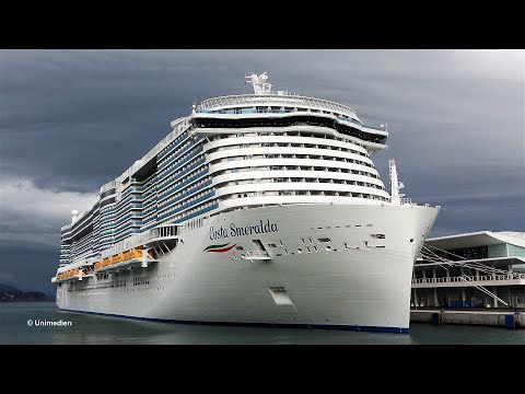 Costa Smeralda | The first arrival in Savona (Italy) after the naming ceremony | 4K-Quality-Video
