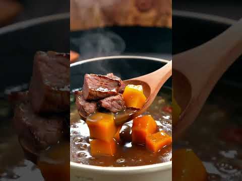 Carbonada Criolla (Argentinian Beef & Pumpkin Stew)