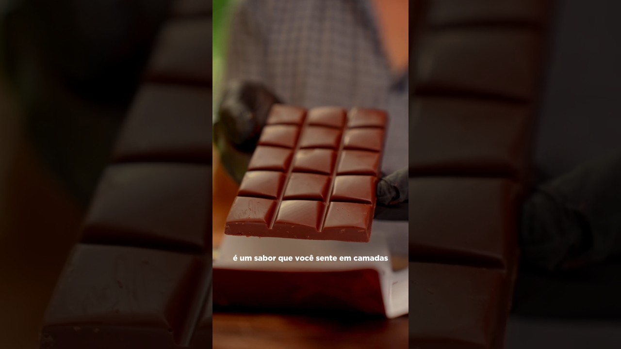 Vídeo de Chocolate 56% ao Leite de Amêndoas, Mel e Baunilha 80g