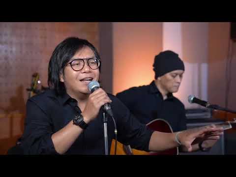 ARI LASSO Ft. ANDRA RAMADHAN - 'MENGEJAR MATAHARI"