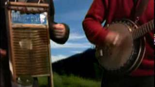 Hunger Moon breaks a string