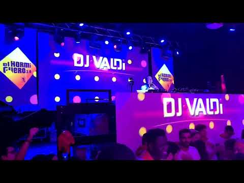 Dj Valdi (El Hormiguero) & JLVision @ Zentral Pamplona. 10-7-2022.