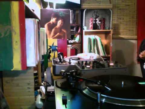 Samantha Rose - Can't believe i'm losing you