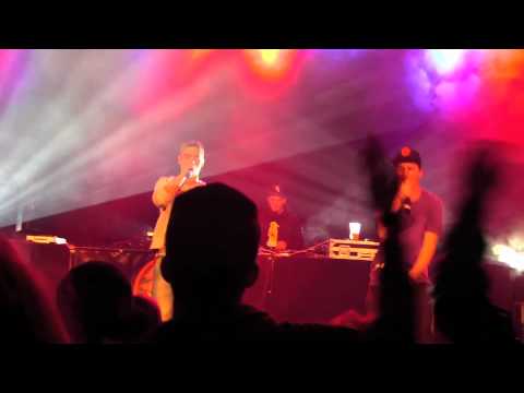 Cee Dub & Blackout Bobby - Sie is ne Hoe / Live Roxy