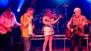 THE BLUEBELLS ... Tender Mercy ... Live Troon