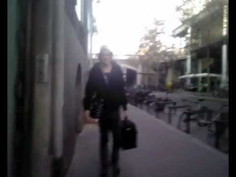 Nameless Nefast En Backstage - Un peu avant le concert au Batofar...