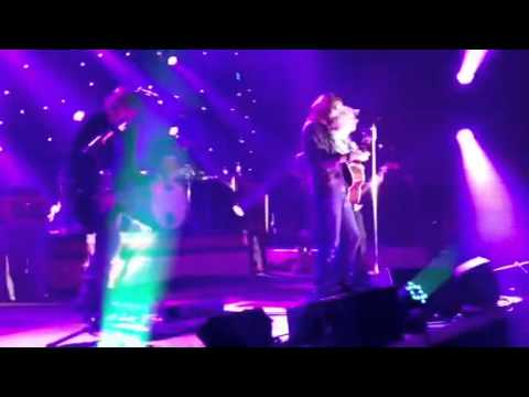 Third Day w/Matt Maher - God of Wonders (Las Vegas 3-31-12)