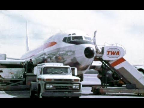TWA Boeing 707-131B - "Washington Dulles International Airport" - 1970