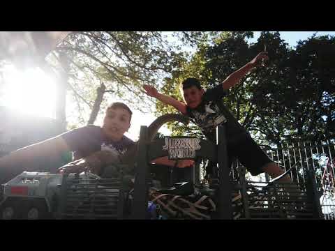 Battaglia reale tra dinosauri... Dino Rivals... Video di combattimenti epici tra dinosauri 🤩🤩🤩