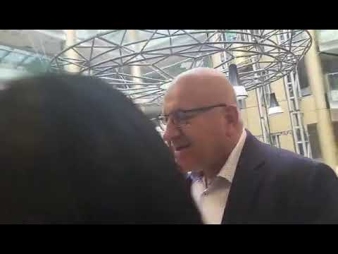 Ինչու են Մնացական Մարտիրոսյանին անվանում իշխանությունների սրտի դատավոր