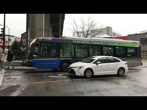 2018 Novabus LFS HEV V18351