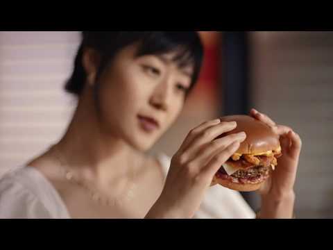 ⁣McDonald's Signature Crafted Recipes: Bacon Smokehouse Burger
