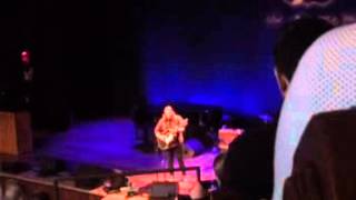 Chris Stapleton Plays "Either Way" at CRS