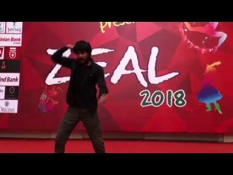 Rishabh Ronald Catchick Performance at IILM lucknow