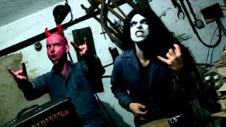 Totální nasazení - Truhlářská (Official Music Video 2013)