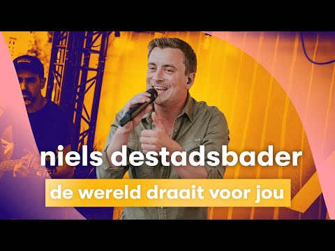 MNM LIVE: Niels Destadsbader - De Wereld Draait Voor Jou