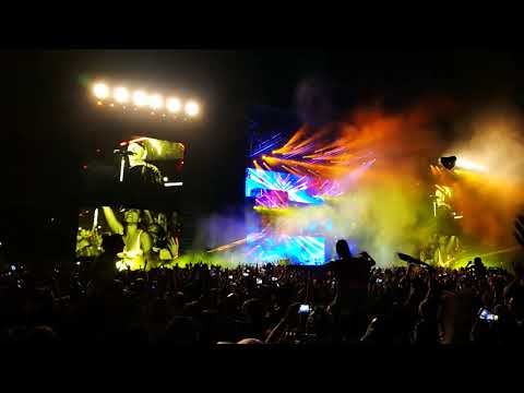 Vasco Nonstoplive 2018 17/06/18 Bari - Rewind