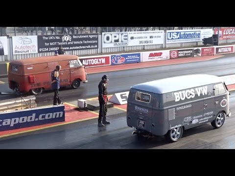 The Quickest VW Split Screen Drag Race In The World - 11.7 v 12.0