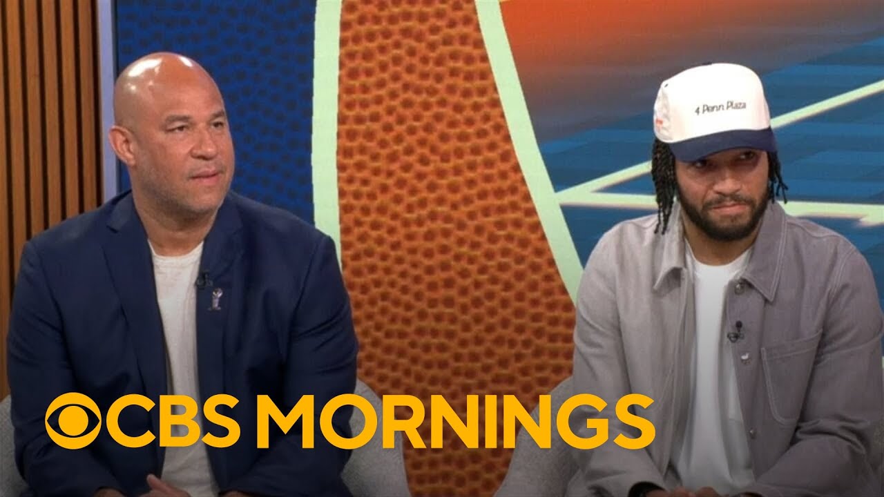 Jalen Brunson reflects on celebrating NBA title with his dad: "It was a crazy moment"